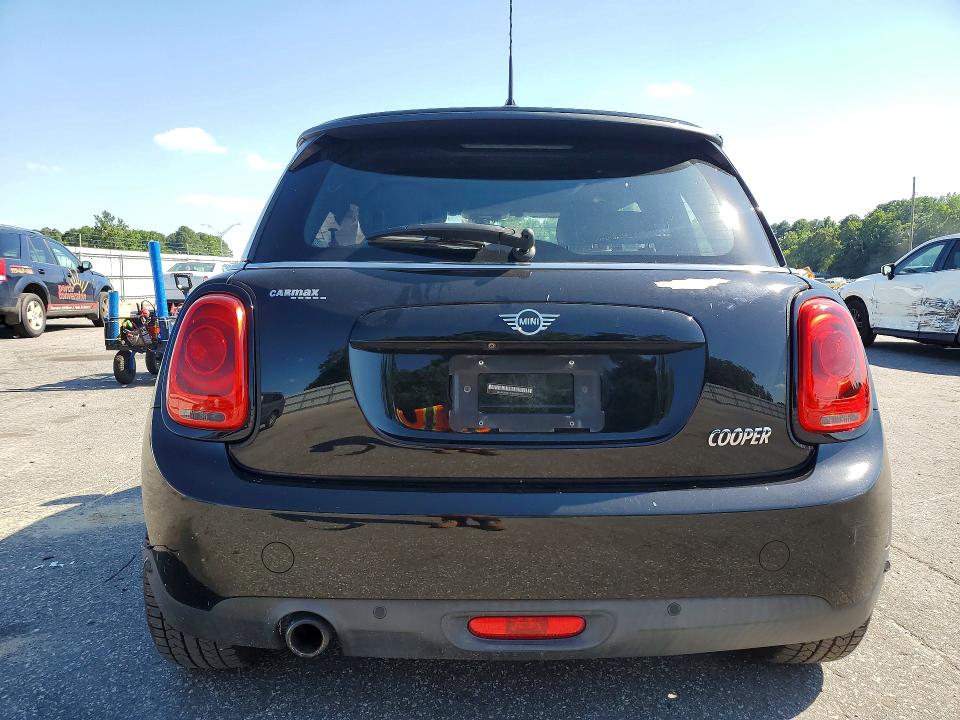 2019 Mini Cooper VIN WMWXP5C50K2H96187 COPART salvage auction — SIDE, Nc - Salvage Certificate Of Title, sold $275 on 2026-08-11 (photo 6)