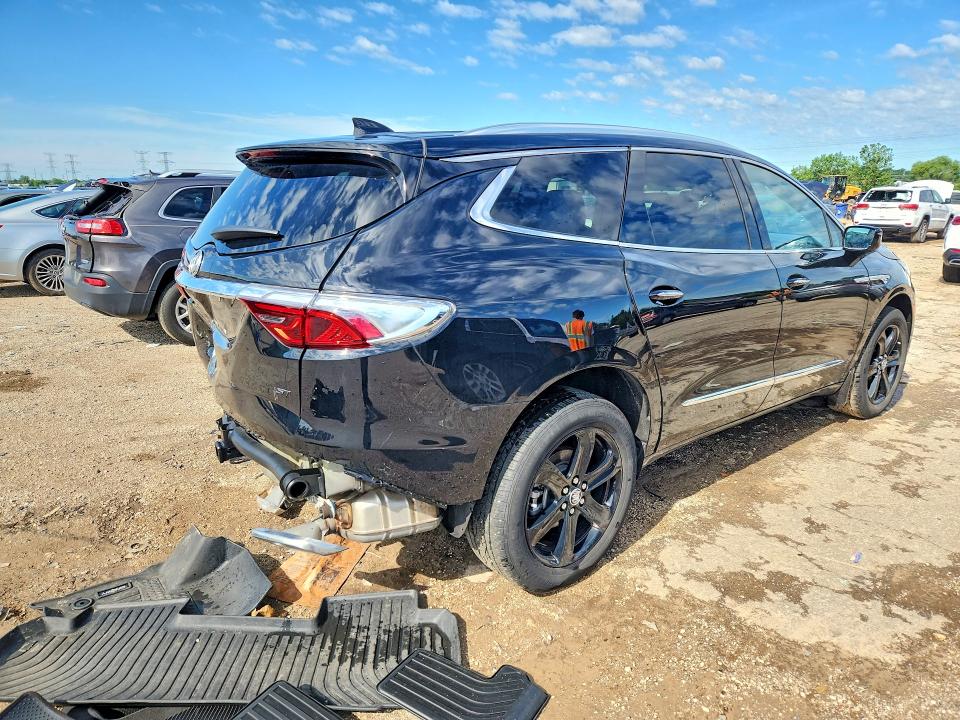 2024 Buick . VIN 5GAEVAKW6RJ127648 COPART salvage auction — REAR END, Il - Salvage Certificate, sold $7,700 on 2026-08-25 (photo 3)