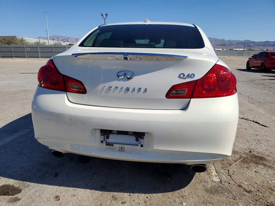 2015 Infiniti VIN JN1CV6AP3FM501854 COPART salvage auction — FRONT END, Nv - Salvage Title, sold $150 on 2026-07-21 (photo 6)