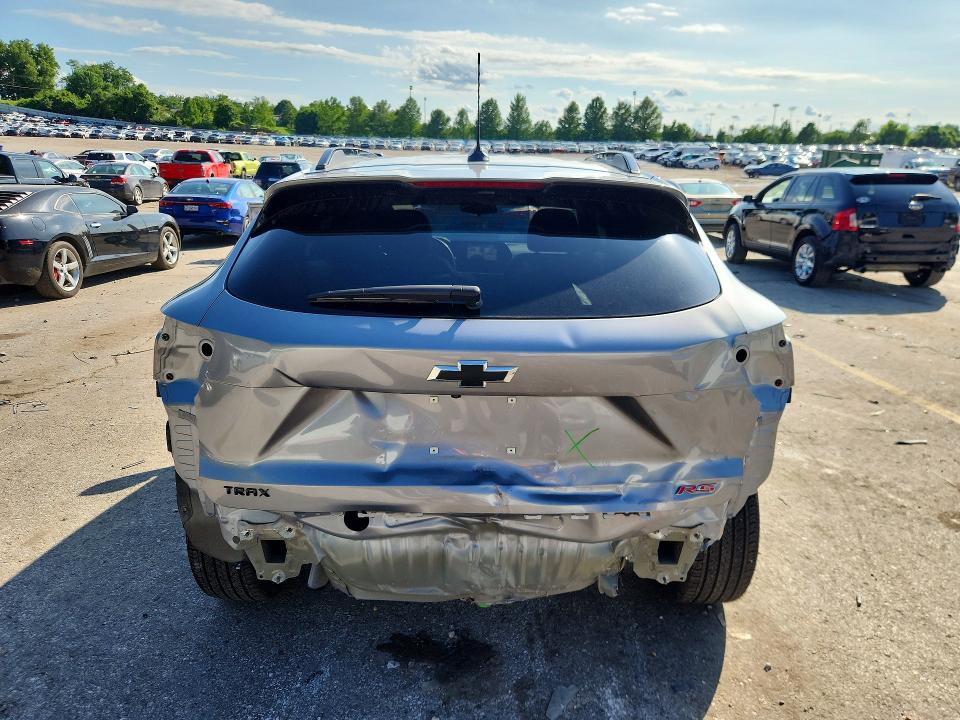 2025 Chevrolet Trax VIN KL77LJEP4SC136793 COPART salvage auction — REAR END, Mo - Salvage Certificate Of Title, sold $8,500 on 2026-07-24 (photo 6)
