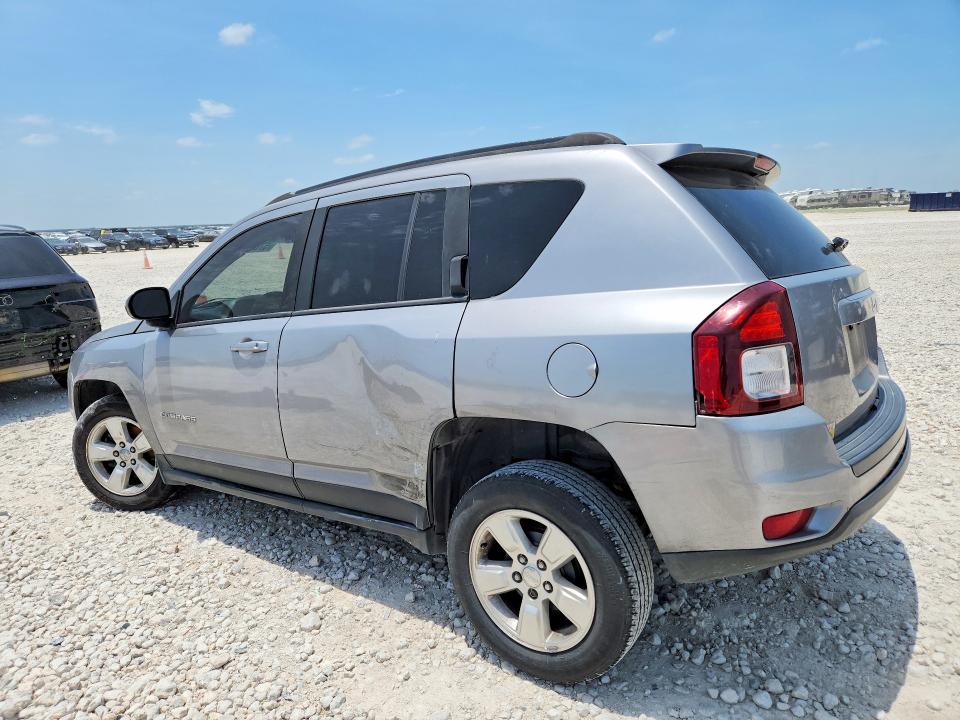 2015 Jeep VIN 1C4NJCBA7FD284755 COPART salvage auction — UNDERCARRIAGE, Tx - Salvage Vehicle Title, sold $70 on 2026-08-27 (photo 2)