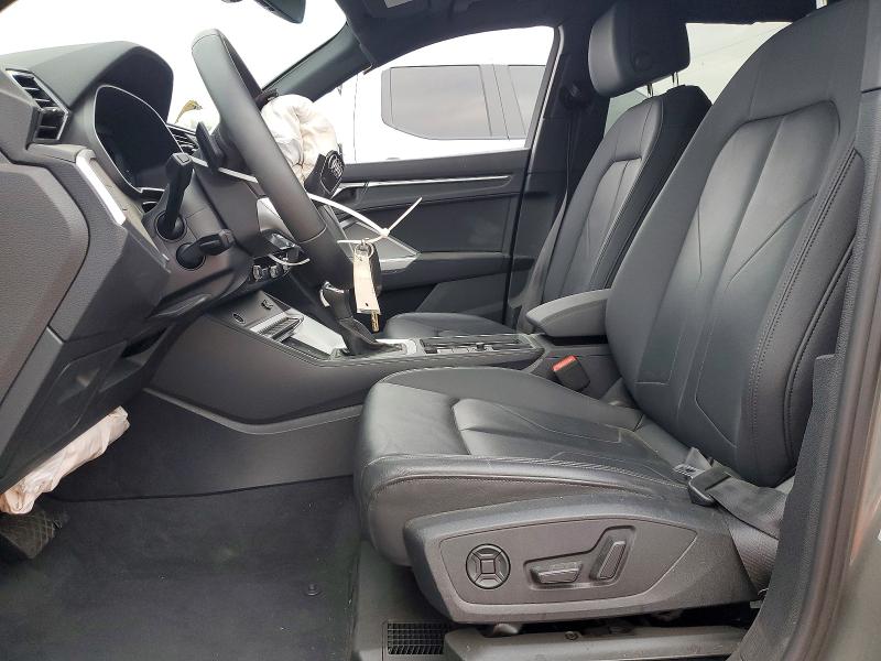 2025 Audi Q3 VIN WA1EECF37S1007299 COPART salvage auction — FRONT END, Id - Dis/Dlr/Exp Only Salvage Title, sold $8,100 on 2026-07-13 (photo 7)