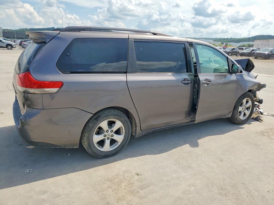 2014 Toyota Sienna VIN 5TDKK3DC5ES453107 COPART salvage auction — FRONT END, Ok - Cert Of Title-Salvage, sold $900 on 2026-07-22 (photo 3)