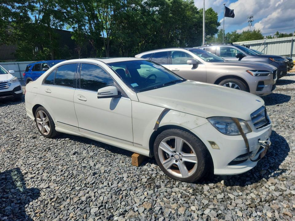 2011 Mercedes-benz C class VIN WDDGF8BB9BR148467 COPART salvage auction — MECHANICAL, Ma - Certificate Of Title, sold $450 on 2026-07-10 (photo 4)