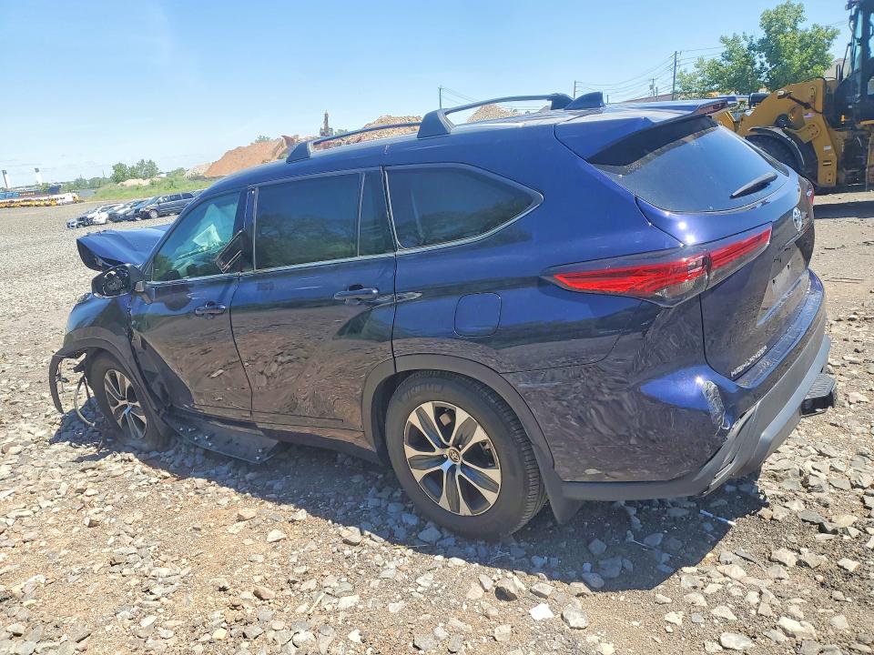 2022 Toyota Highlander VIN 5TDGZRBH5NS228138 COPART salvage auction — FRONT END, Ny - Mv-907A Salvage Certificate, sold $8,200 on 2026-07-07 (photo 2)