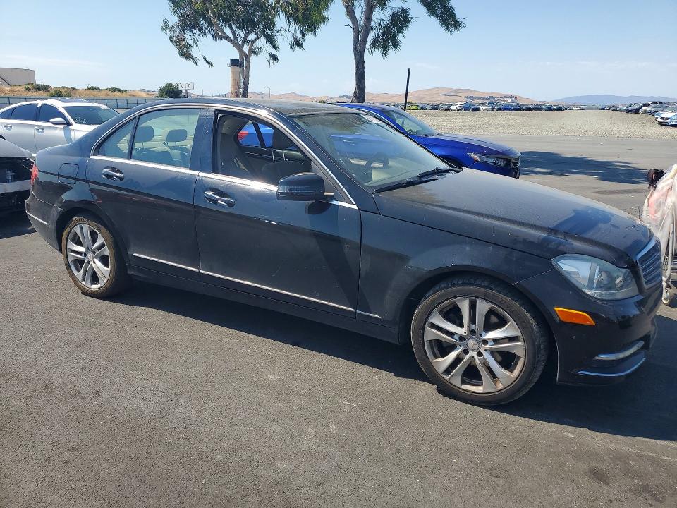 2014 Mercedes-benz VIN WDDGF4HB4EG158968 COPART salvage auction — SIDE, Ca - Salvage Certificate, sold $1,750 on 2026-07-15 (photo 4)