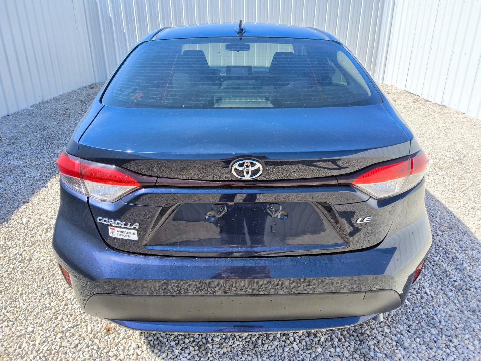 2021 Toyota Corolla VIN JTDEPMAE7MJ158578 COPART salvage auction — FRONT END, FL - CERTIFICATE OF TITLE, sold $1,300 on 2026-07-09 (photo 6)