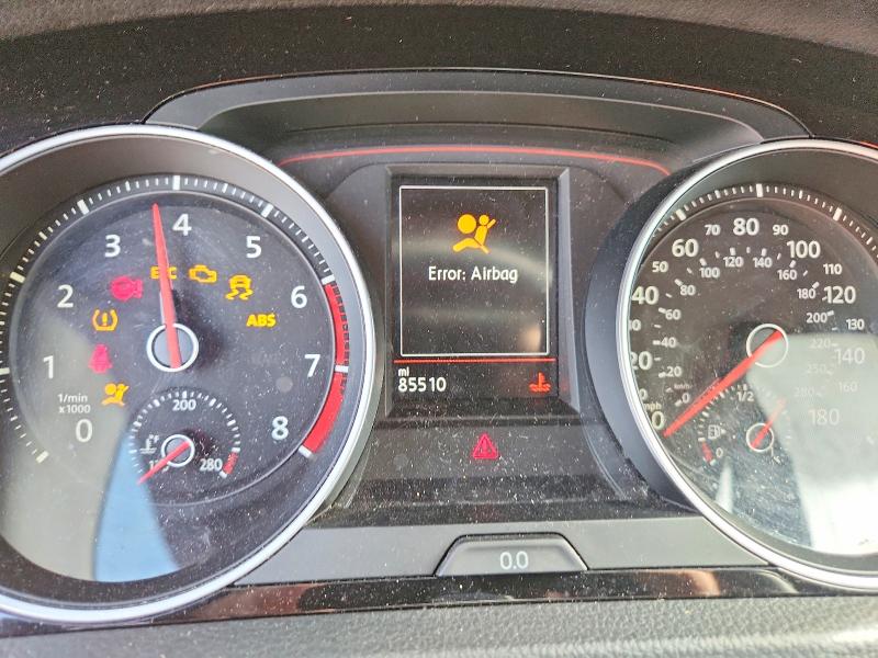 2018 Volkswagen VIN 3VW547AU2JM293223 COPART salvage auction — FRONT END, Fl - Cert Of Title Slvg Rebuildable, sold $3,050 on 2026-07-02 (photo 9)