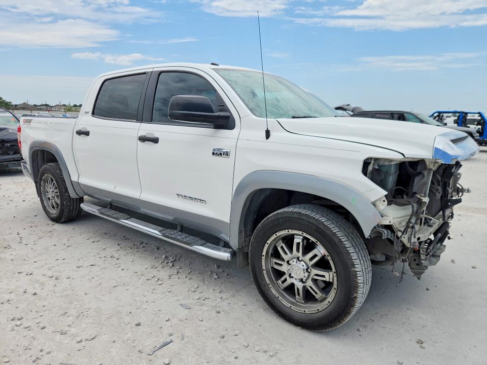 2014 Toyota Tundra VIN 5TFEY5F15EX171028 COPART salvage auction — FRONT END, TX - SALVAGE VEHICLE TITLE, sold $9,800 on 2026-07-31 (photo 4)