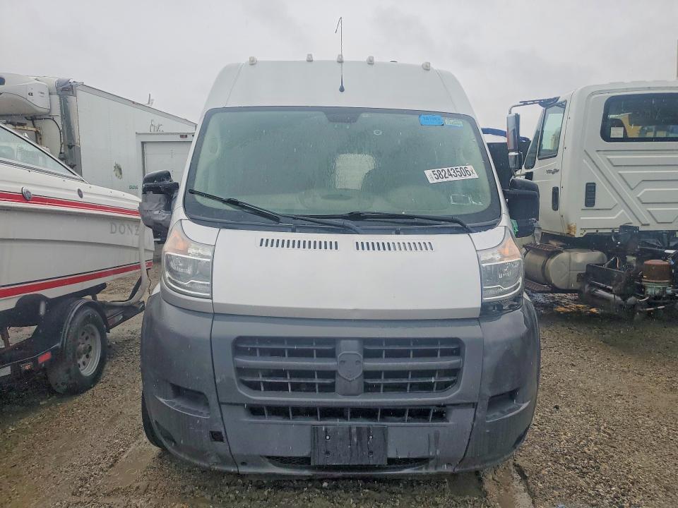2018 Ram VIN 3C6TRVDG8JE151059 COPART salvage auction — MINOR DENT/SCRATCHES, Mt - Certificate Of Title (P), sold $5,400 on 2026-07-28 (photo 5)