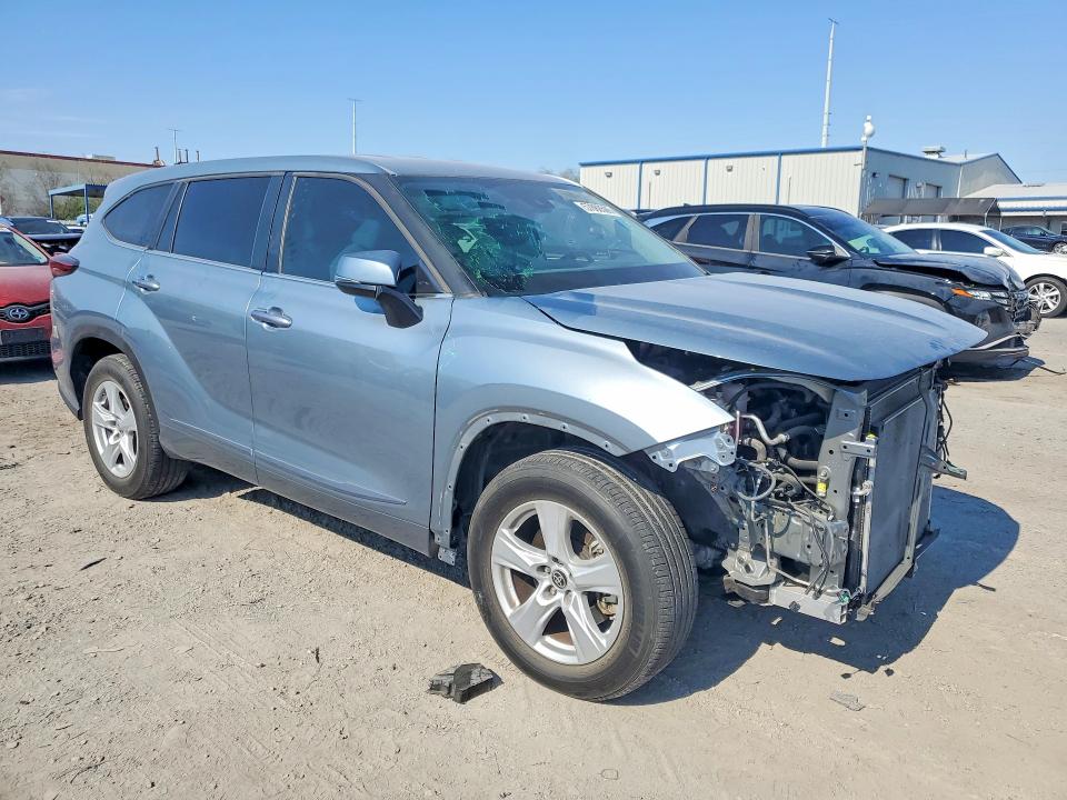 2023 Toyota VIN 5TDKDRAH3PS508976 COPART salvage auction — FRONT END, Nv - Salvage Title, sold $12,000 on 2026-07-30 (photo 4)