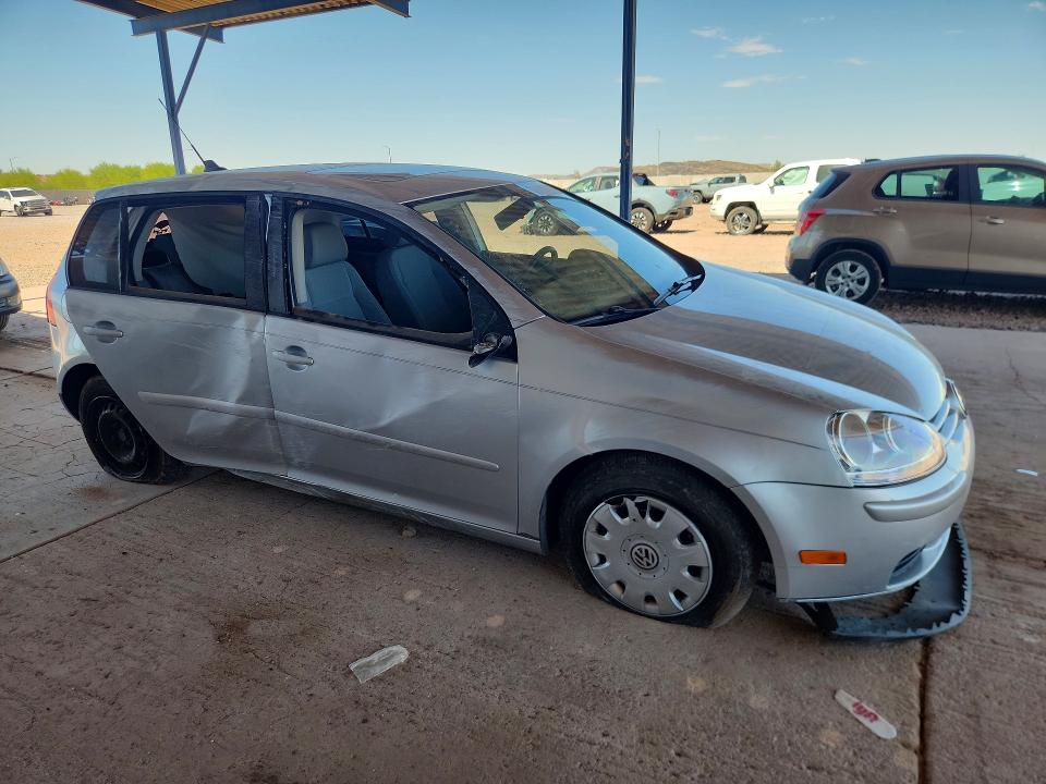 2009 Volkswagen Rabbit VIN WVWDA71K29W096263 COPART salvage auction — SIDE, AZ - CERT OF TITLE - SALVAGE, sold $375 on 2026-07-14 (photo 4)