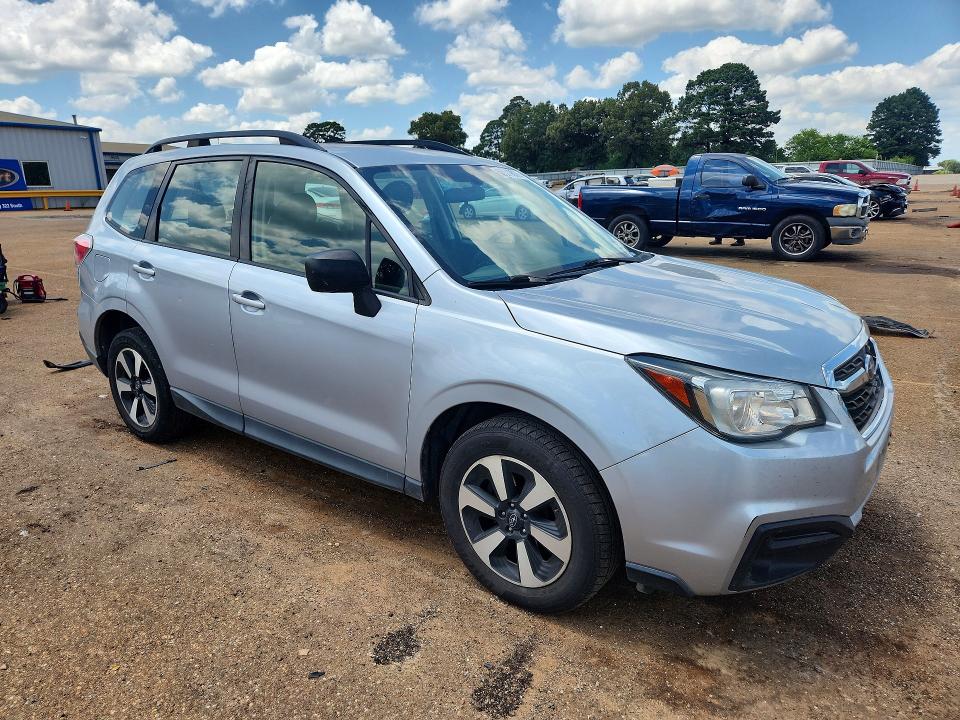 2017 Subaru Forester VIN JF2SJABC8HH492259 COPART salvage auction — FRAME DAMAGE, Tx - Certificate Of Title, sold $1,100 on 2026-07-13 (photo 4)