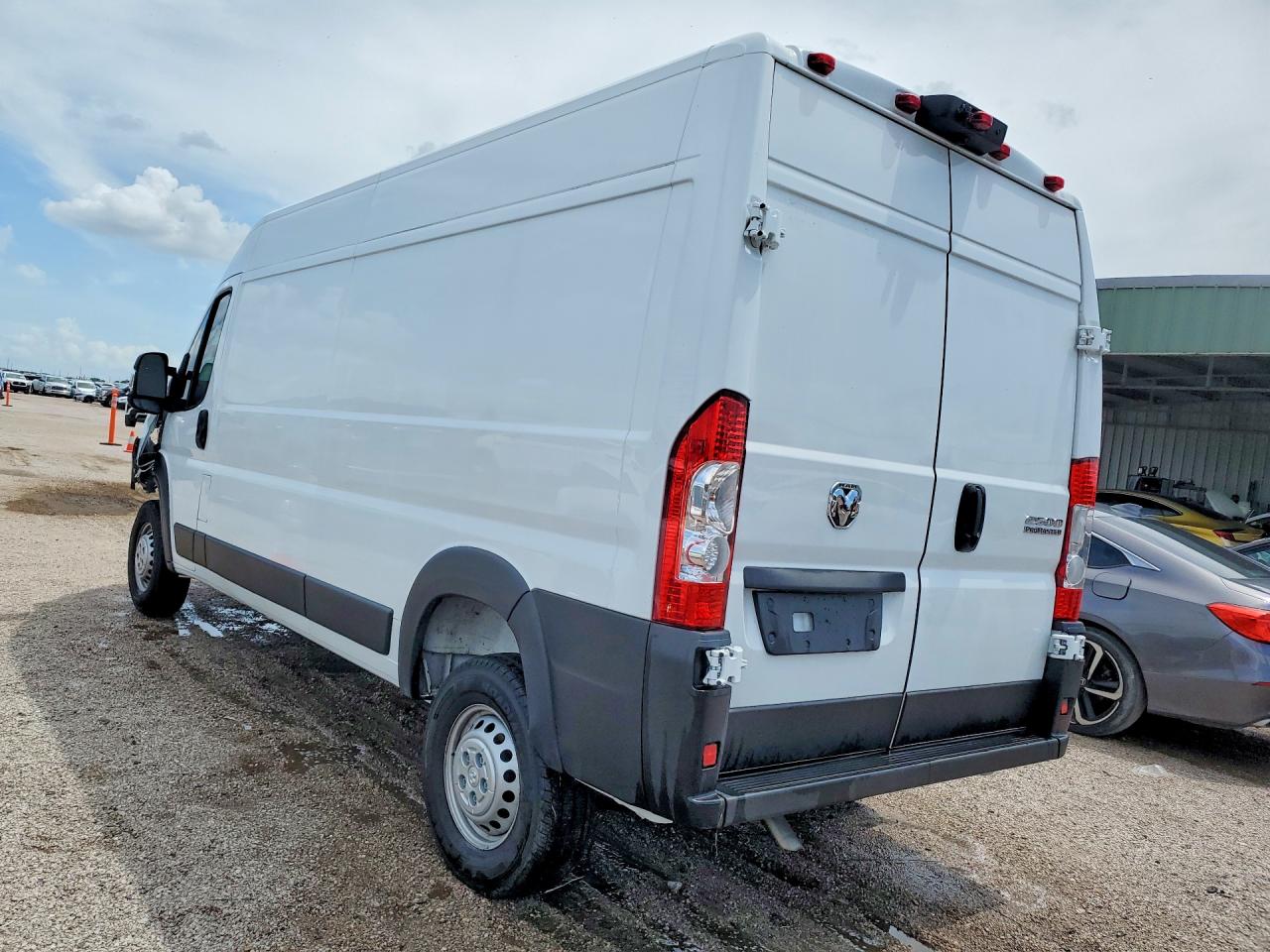 2026 Ram ProMaster 2500 VIN 3C6LRVDG9TE160680 COPART salvage auction — Mechanical, FL - CERTIFICATE OF TITLE, sold $9,200 on 2026-07-02 (photo 2)