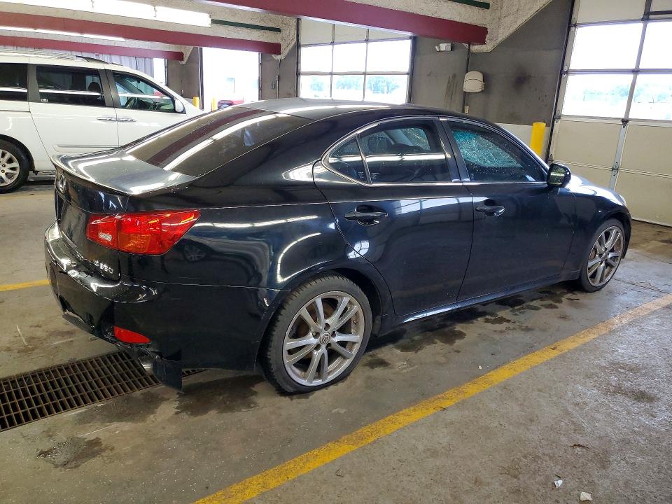 2006 Lexus Is VIN JTHBE262762003388 COPART salvage auction — ROOF, In - Cert Of Title-Salvage Title, sold $425 on 2026-07-20 (photo 3)