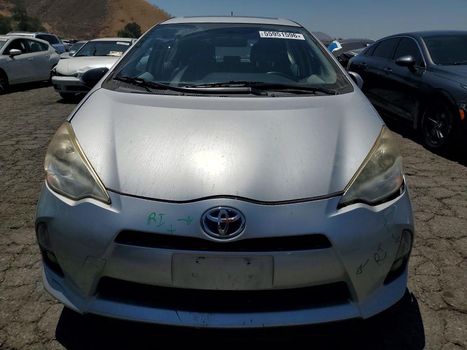 2012 Toyota Prius VIN JTDKDTB3XC1014749 COPART salvage auction — MINOR DENT/SCRATCHES, Ca - Salvage Certificate, sold $2,400 on 2026-07-02 (photo 5)