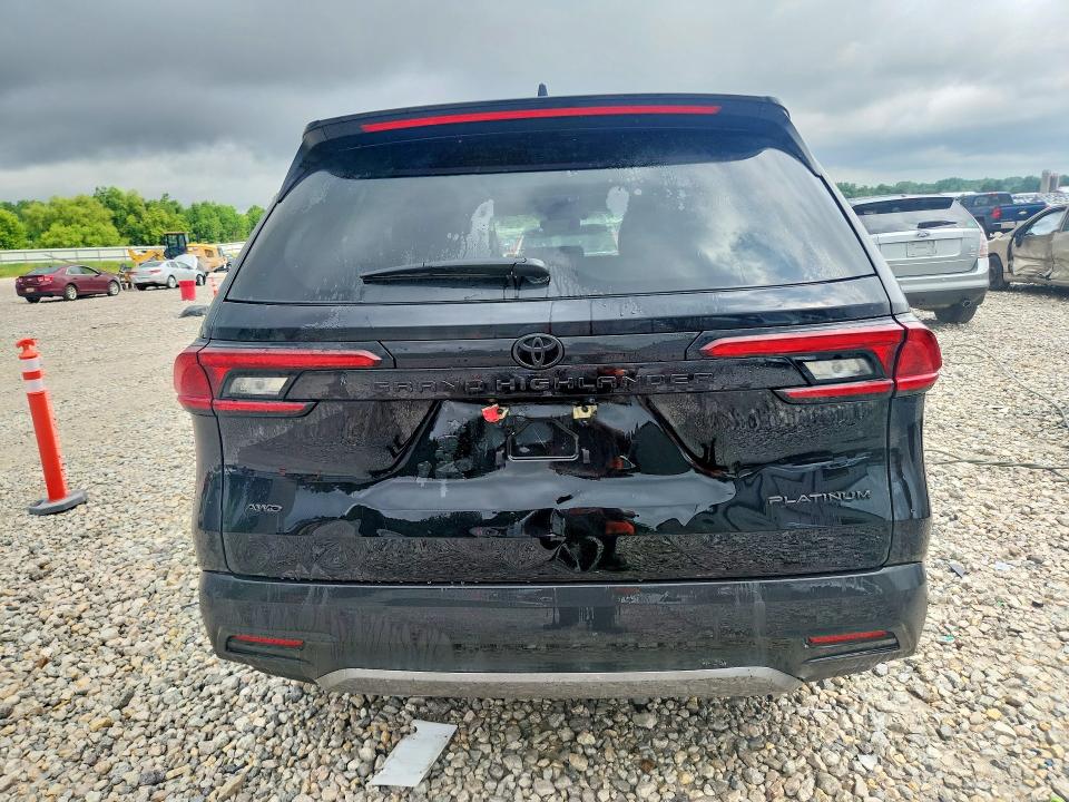 2025 Toyota Highlander VIN 5TDAAAB54SS081195 COPART salvage auction — FRONT END, MI - CERT OF TITLE-FLOOD VEHICLE, sold $4,650 on 2026-07-23 (photo 6)