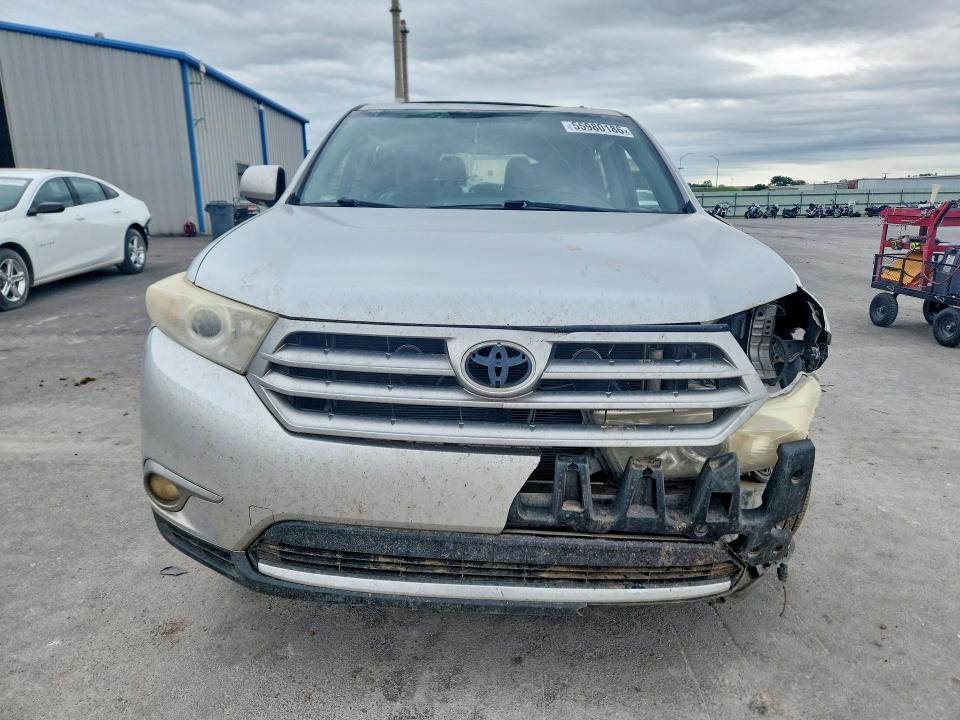 2013 Toyota Highlander VIN 5TDYK3EH9DS129306 COPART salvage auction — ALL OVER, Ok - Cert Of Title-Salvage, sold $2,350 on 2026-07-08 (photo 5)