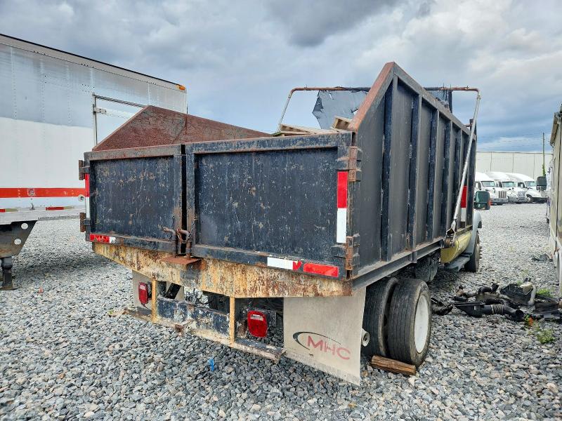 2011 Ford F-550 super duty VIN 1FDUF5GT1BEC38034 COPART salvage auction — STRIPPED, Fl - Certificate Of Title (P), sold $9,700 on 2026-07-27 (photo 4)