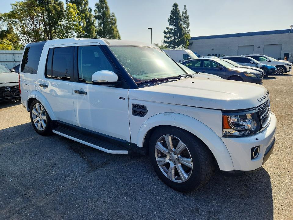 2015 Land rover VIN SALAG2V64FA774613 COPART salvage auction — NORMAL WEAR, In - Dis/Dlr/Exp Only Clean Title (P), sold $2,400 on 2026-07-28 (photo 4)