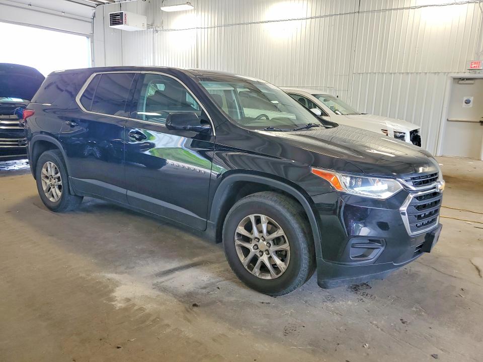 2018 Chevrolet Traverse VIN 1GNERFKWXJJ203772 COPART salvage auction — SIDE, Mn - Cert Of Title-Salvage, sold $4,000 on 2026-07-09 (photo 4)