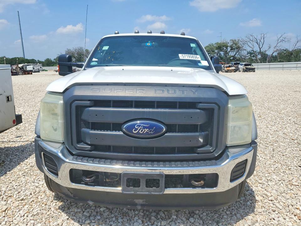 2013 Ford F450 VIN 1FD0X4GT8DEB42894 COPART salvage auction — MINOR DENT/SCRATCHES, Tx - Certificate Of Title (P), sold $3,350 on 2026-07-08 (photo 5)