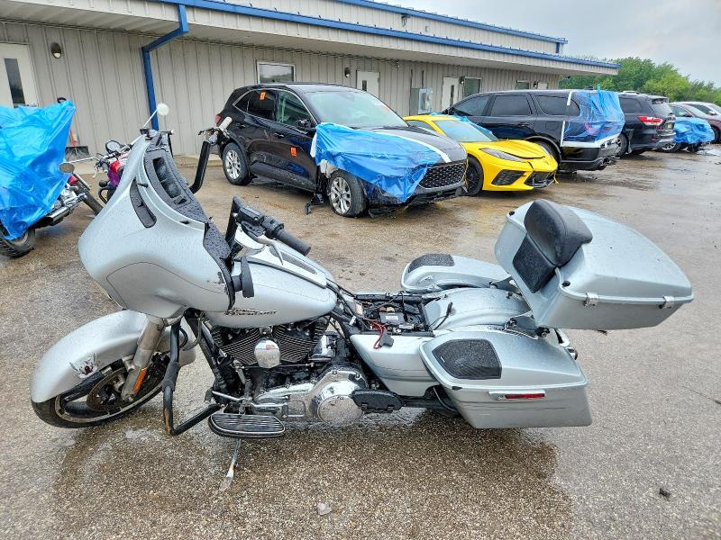2015 Harley-davidson Fl VIN 1HD1KRM17FB629935 COPART salvage auction — SIDE, Wi - Certificate Of Title, sold $2,600 on 2026-07-27 (photo 3)