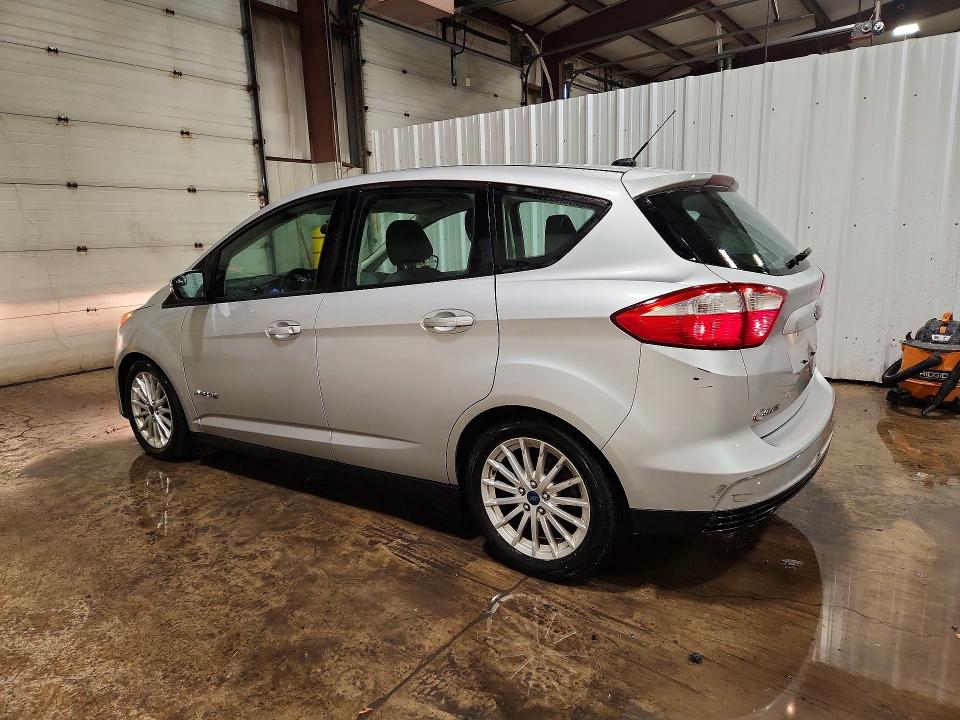 2015 Ford C-max VIN 1FADP5AU5FL123737 COPART salvage auction — MINOR DENT/SCRATCHES, PA - CERT OF TITLE, sold $2,850 on 2026-07-09 (photo 2)