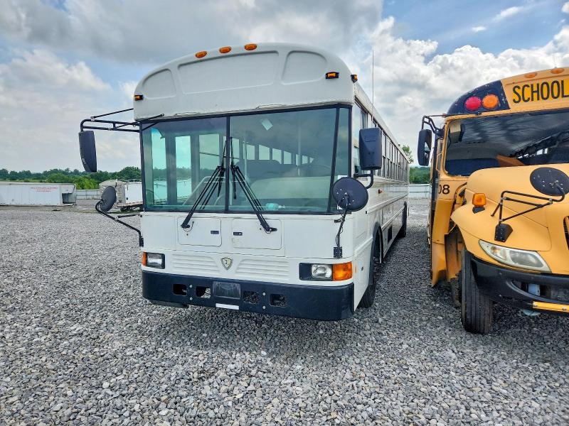 2016 Ic corporation 3000 VIN 4DRBXAAN0GB201637 COPART salvage auction — REAR END, VA - CERTIFICATE OF TITLE, sold $7,100 on 2026-07-30 (photo 2)