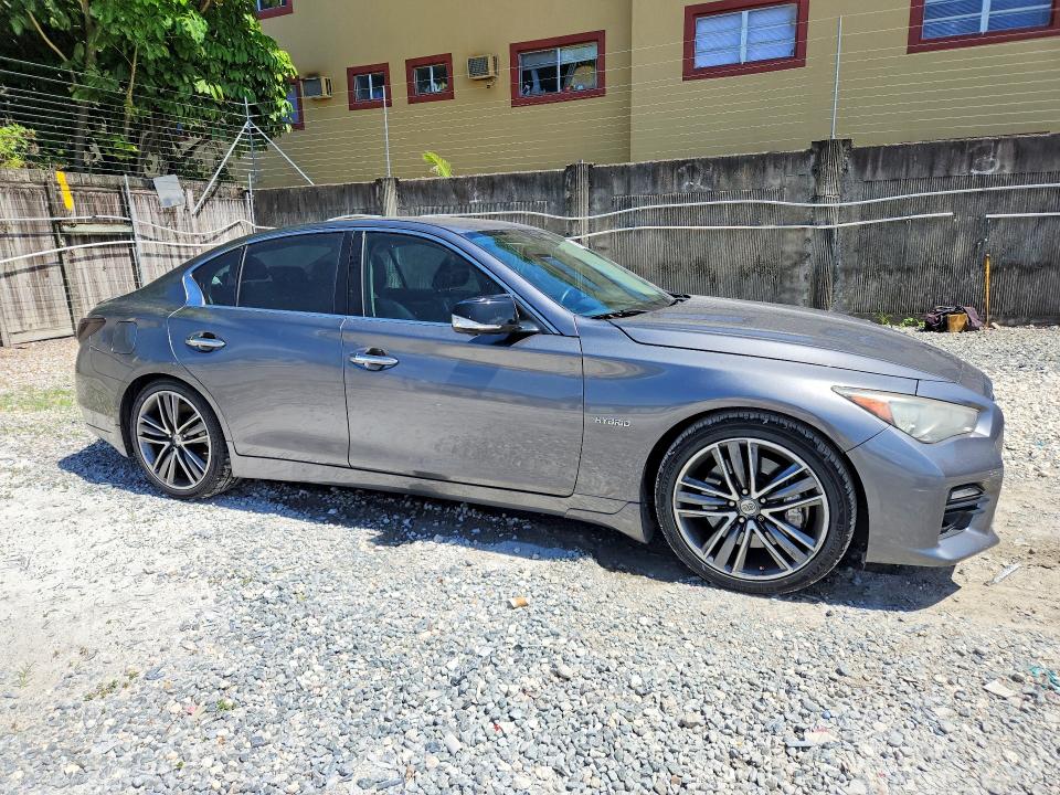 2014 Infiniti VIN JN1AV7AP3EM690484 COPART salvage auction — WATER/FLOOD, Fl - Cert Of Title-Slvg Rebld Flood, sold $700 on 2026-07-10 (photo 4)