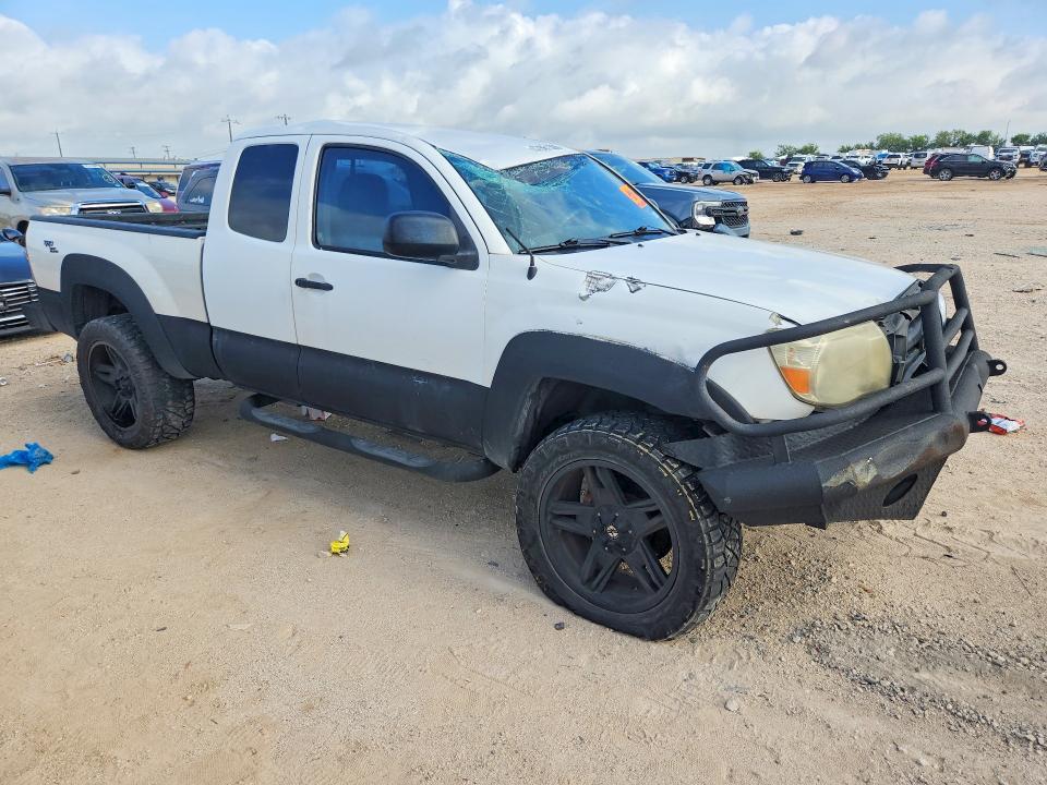 2006 Toyota Tacoma VIN 5TEUU42N56Z313690 COPART salvage auction — FRONT END, TX - SALVAGE VEHICLE TITLE, sold $250 on 2026-07-30 (photo 4)