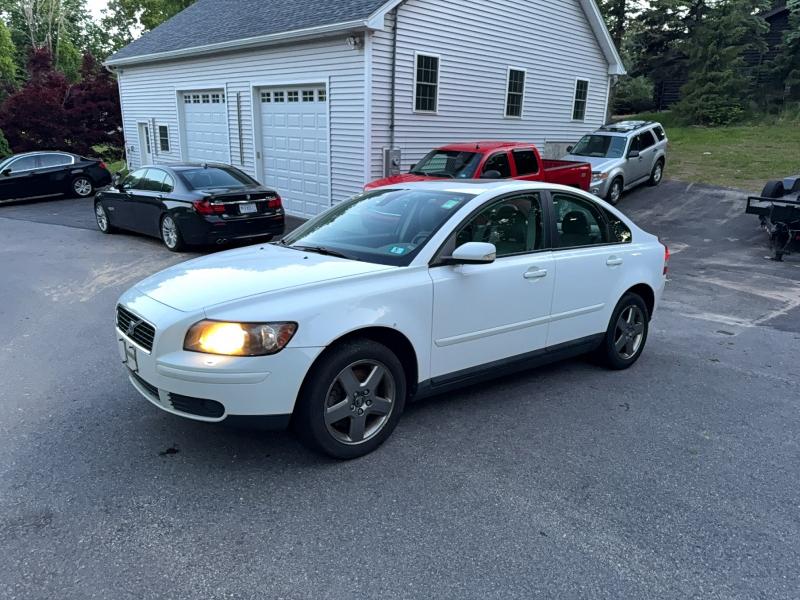 2006 Volvo S40 VIN YV1MH682162191826 COPART salvage auction — NORMAL WEAR, NH - CERTIFICATE OF TITLE (P), sold $500 on 2026-07-02 (photo 2)