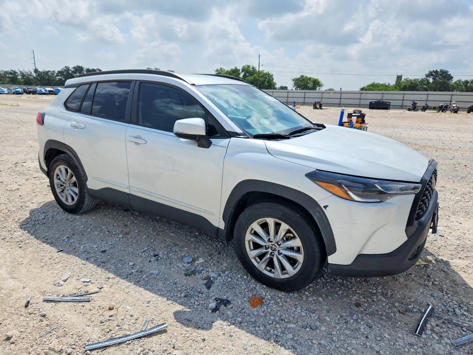 2022 Toyota VIN 7MUCAAAG7NV027461 COPART salvage auction — WATER/FLOOD, Tx - Salvage Vehicle Title, sold $5,900 on 2026-07-09 (photo 4)