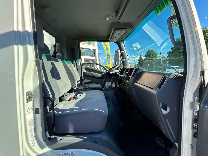 2019 Isuzu Npr VIN JALC4W16XK7010308 COPART salvage auction — MINOR DENT/SCRATCHES, Wi - Certificate Of Title (P), sold $2,250 on 2026-07-02 (photo 5)