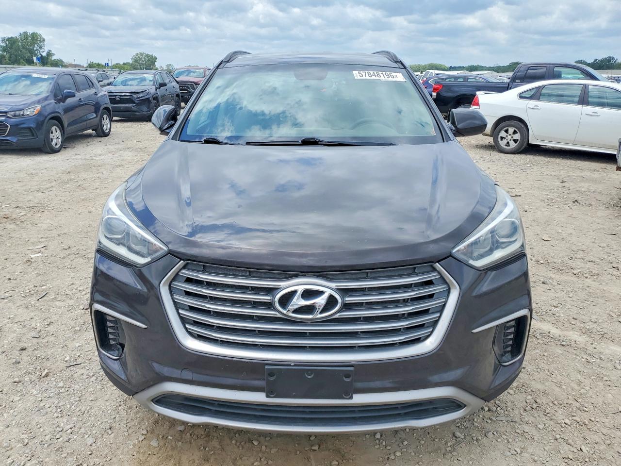 2017 Hyundai Santa Fe VIN KM8SMDHF5HU200174 COPART salvage auction — Side, MO - CERT OF TITLE-REPOSSESSED (P), sold $3,200 on 2026-07-07 (photo 5)