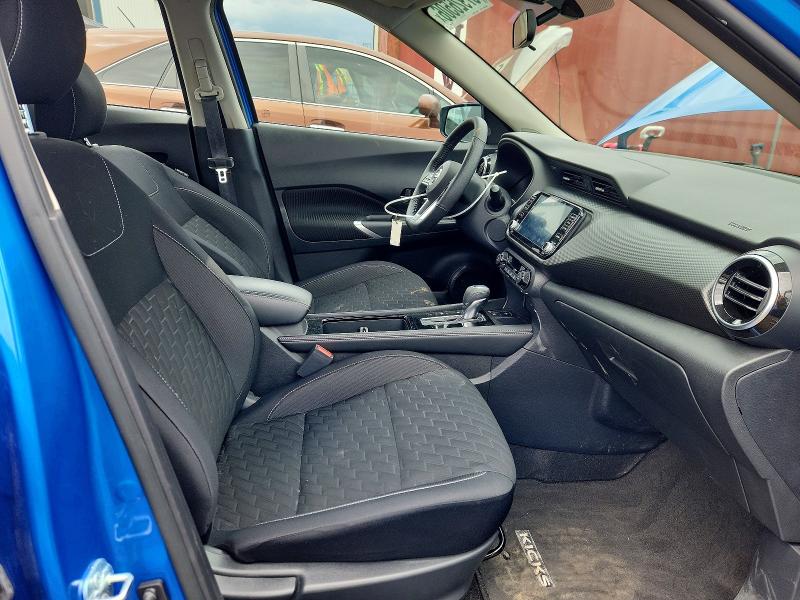 2021 Nissan Kicks VIN 3N1CP5CV3ML546400 COPART salvage auction — SIDE, On - Permit No Brand - Unfit, sold $6,800 on 2026-07-02 (photo 7)