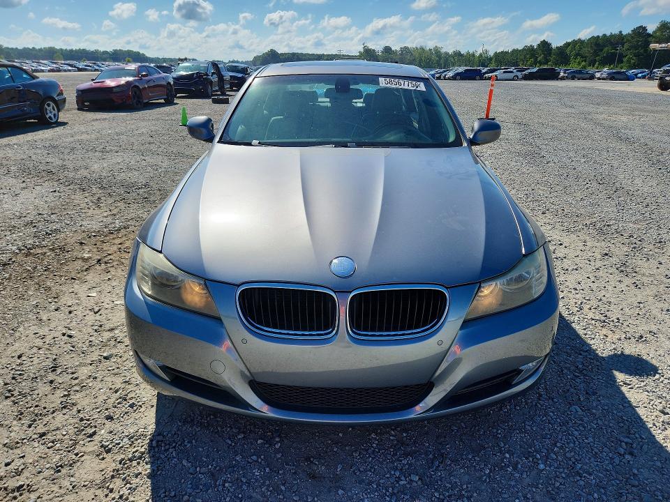 2009 BMW 3er VIN WBAPH77549NM46392 COPART salvage auction — SIDE, NC - SALVAGE CERTIFICATE OF TITLE, sold $275 on 2026-08-03 (photo 5)