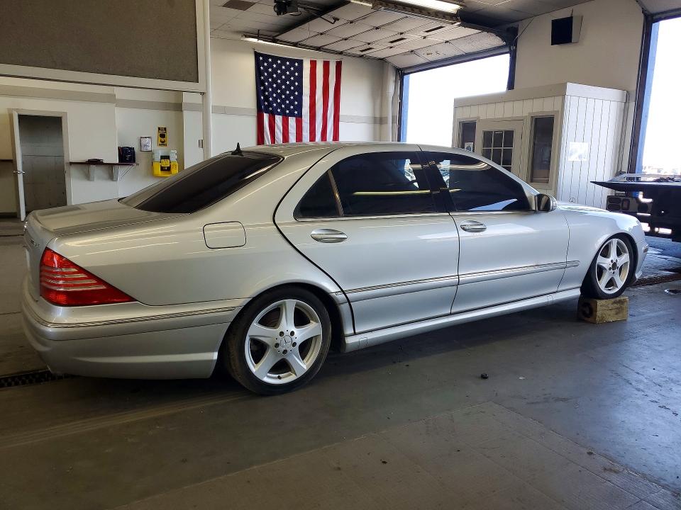 2004 Mercedes-benz S class VIN WDBNG75J54A403594 COPART salvage auction — MECHANICAL, Or - Certificate Of Title, sold $1,800 on 2026-07-10 (photo 3)