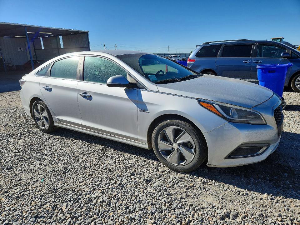 2017 Hyundai Sonata VIN KMHE34L14HA050250 COPART salvage auction — FRONT END, Co - Bill Of Sale-Parts Only, sold $1,000 on 2026-08-02 (photo 4)