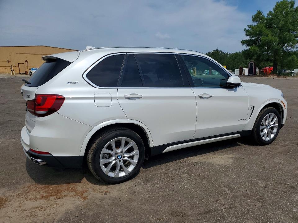 2018 BMW X5 VIN 5UXKT0C56J0V98425 COPART salvage auction — MINOR DENT/SCRATCHES, Sc - Dealer Only Clean Title (P), sold $8,300 on 2026-07-31 (photo 3)