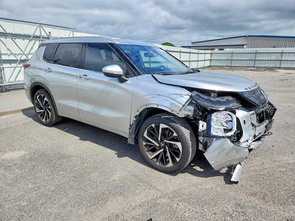 2024 Mitsubishi Outlander VIN JA4J4WA86RZ047391 COPART salvage auction — FRONT END, Ma - Cert Of Title-Salvage, sold $10,100 on 2026-07-22 (photo 4)