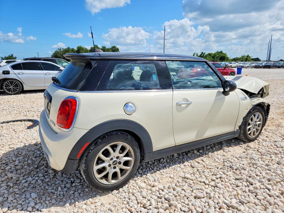 2014 Mini Cooper VIN WMWXM7C50ET926260 COPART salvage auction — FRONT END, Tx - Salvage Vehicle Title, sold $1,450 on 2026-07-16 (photo 3)