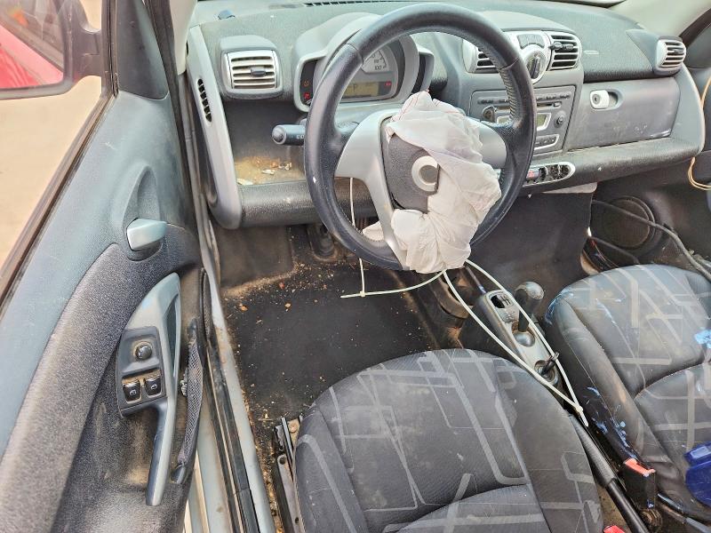 2009 Smart Fortwo VIN WMEEK31X69K263559 COPART salvage auction — FRONT END, Tx - Salvage Vehicle Title, sold $325 on 2026-08-27 (photo 8)