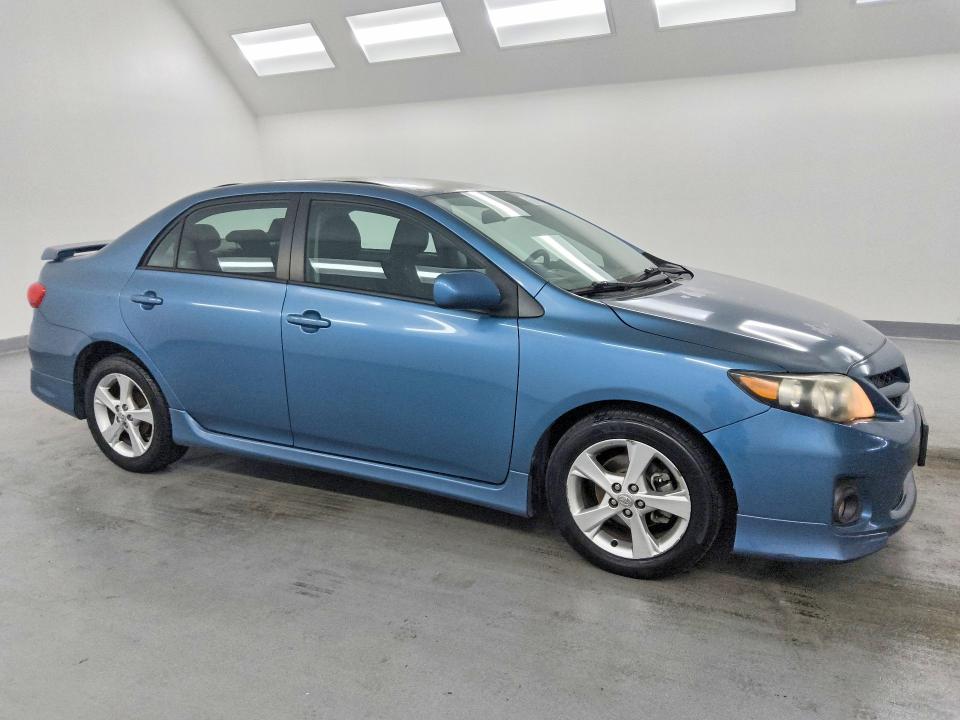 2013 Toyota Corolla VIN 5YFBU4EE8DP187766 COPART salvage auction — NORMAL WEAR, CA - CERTIFICATE OF TITLE, sold $2,650 on 2026-07-14 (photo 4)