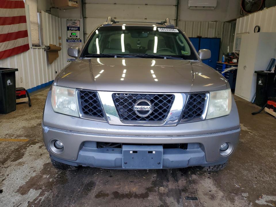 2007 Nissan Frontier VIN 1N6AD09W27C433812 COPART salvage auction — MINOR DENT/SCRATCHES, Me - Certificate Of Title, sold $500 on 2026-07-02 (photo 5)