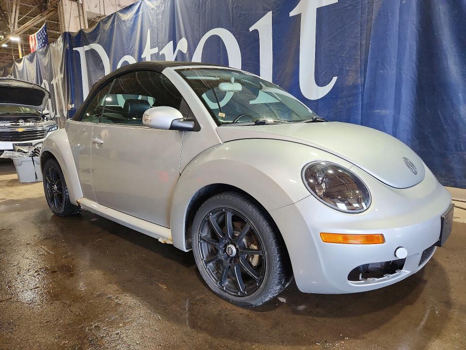 2007 Volkswagen Beetle VIN 3VWRF31Y77M412299 COPART salvage auction — SIDE, Mi - Certificate Of Title, sold $350 on 2026-08-04 (photo 4)