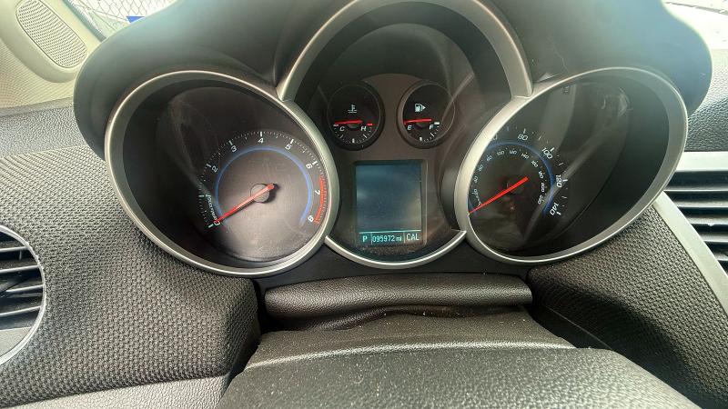 2014 Chevrolet Cruze VIN 1G1PE5SB5E7256833 COPART salvage auction — MECHANICAL, Tx - Certificate Of Title (P), sold $575 on 2026-07-02 (photo 8)