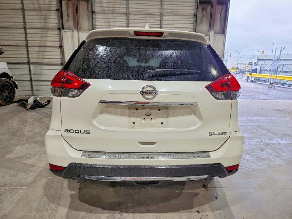 2017 Nissan VIN JN8AT2MV2HW022835 COPART salvage auction — HAIL, Ok - Cert Of Title-Salvage, sold $4,400 on 2026-07-15 (photo 6)