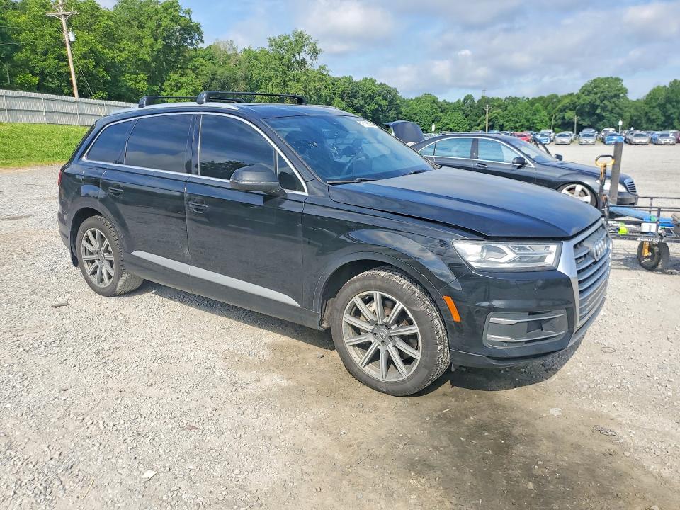 2018 Audi Q7 VIN WA1LAAF78JD011742 COPART salvage auction — MINOR DENT/SCRATCHES, Fl - Dealer Only Clean Title, sold $3,400 on 2026-07-27 (photo 4)