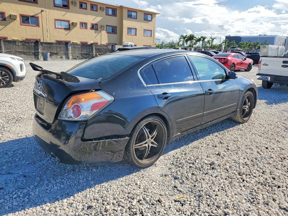 2008 Nissan Altima VIN 1N4AL21E18N521380 COPART salvage auction — REAR END, FL - CERT OF TITLE SLVG REBUILDABLE, sold $275 on 2026-07-02 (photo 3)